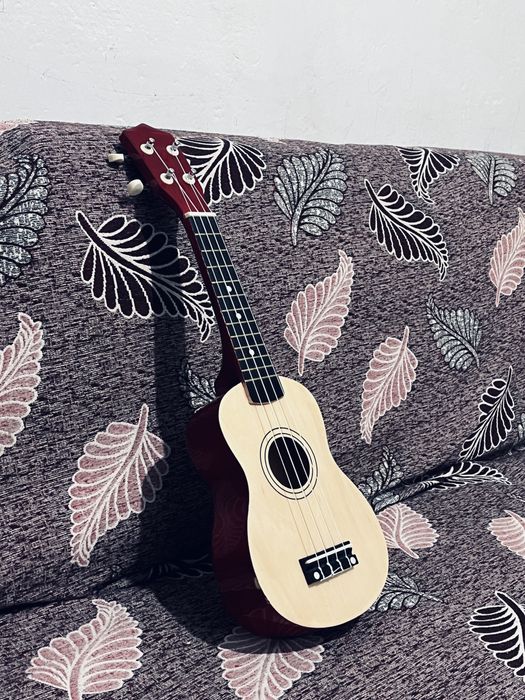 укулеле состояние хорошее