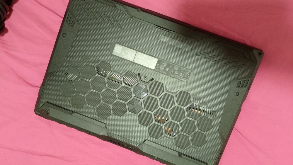 Laptop Gaming Asus tuf a 15 Defect