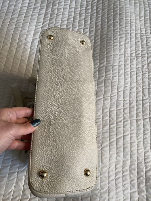 Маркови чанти от естествена кожа