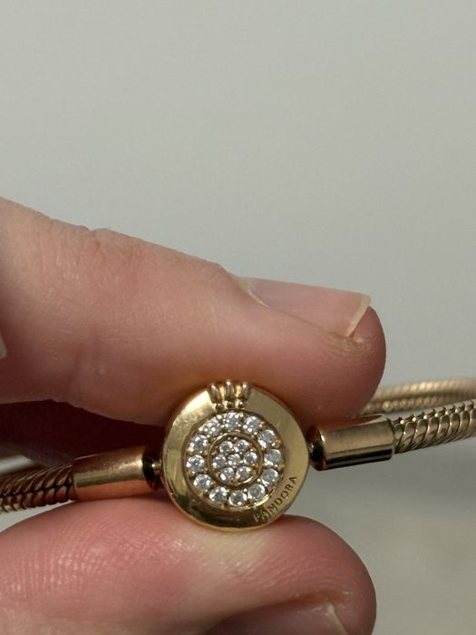 Bratara Pandora + charm rose gold