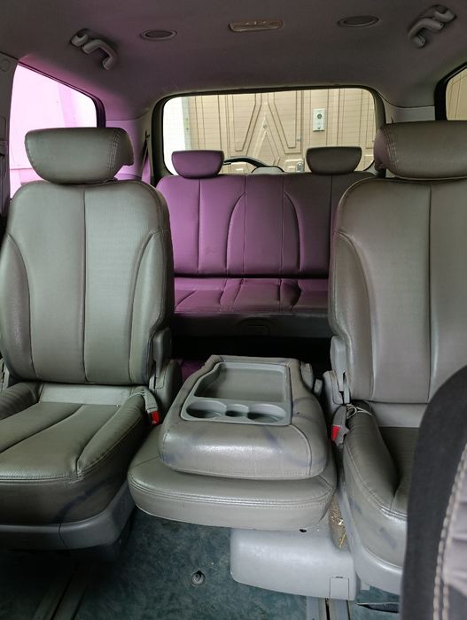 Продается Kia Carnival