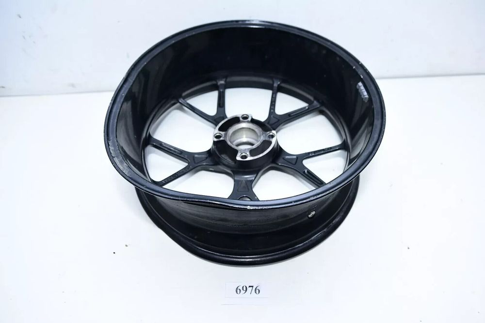 Jantă spate Ducati Panigale V4 2018-2020 îndoită , crăpată