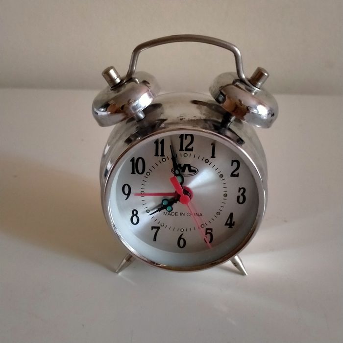 Электронные часы