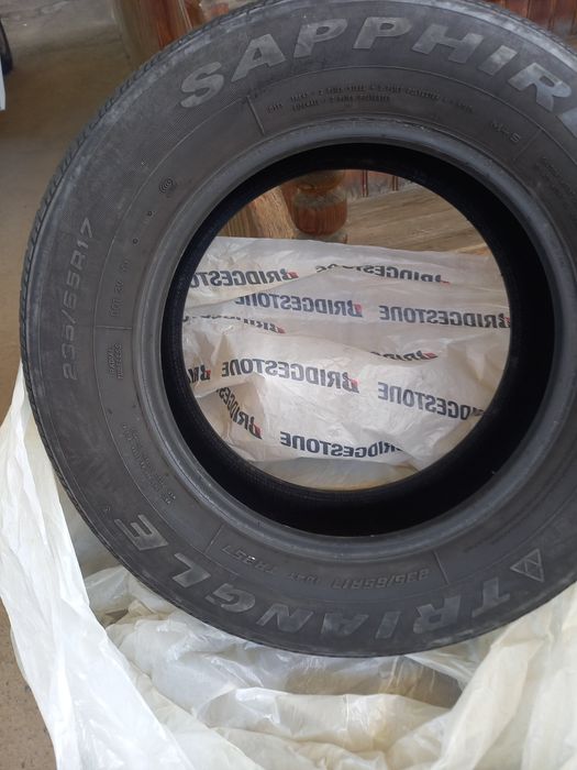 Продам шины в отличном состоянии