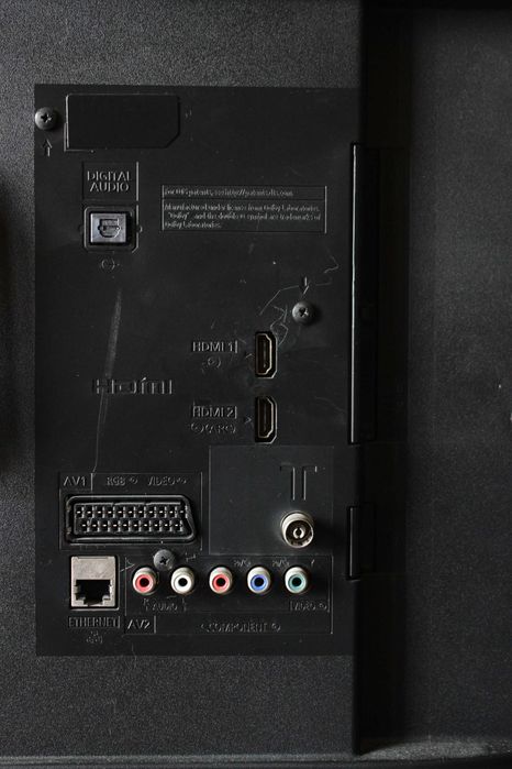 Телевизор 42" Panasonic TX-42AS520B