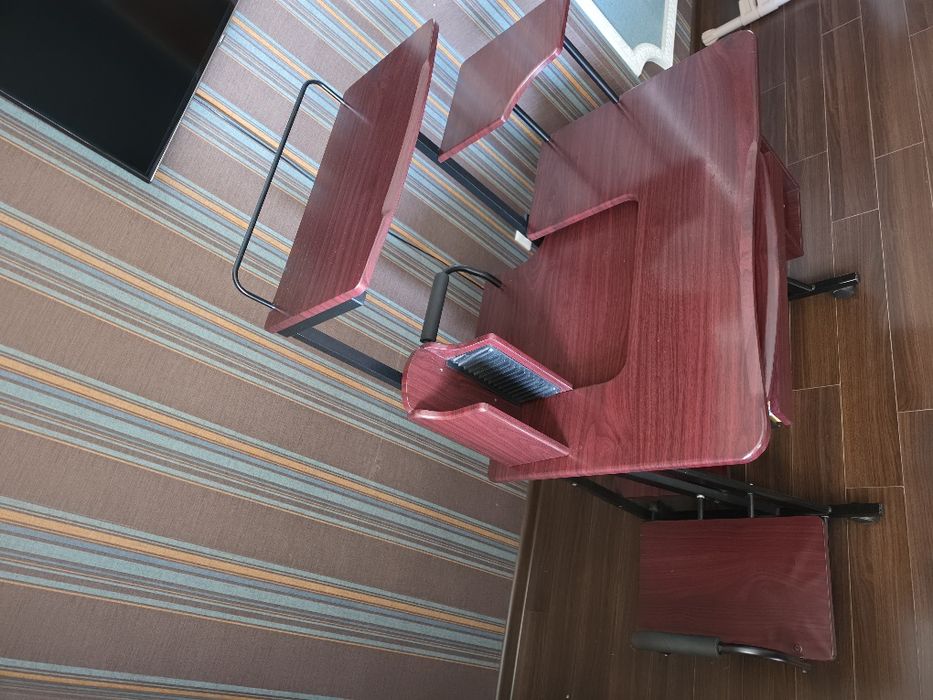 Стол компьютерный