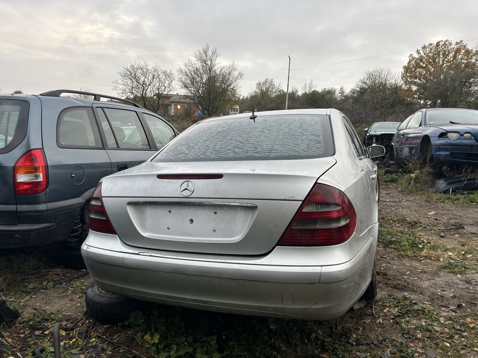 Mercedes w211 e220cdi на части
