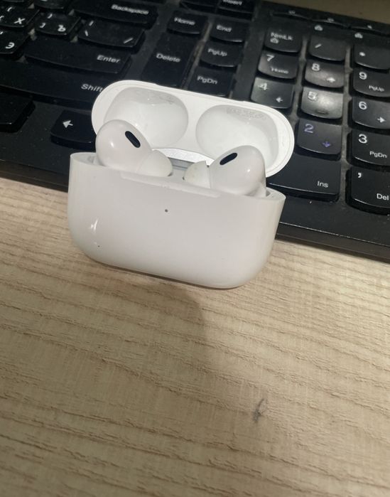 Airpords 2 pro новые