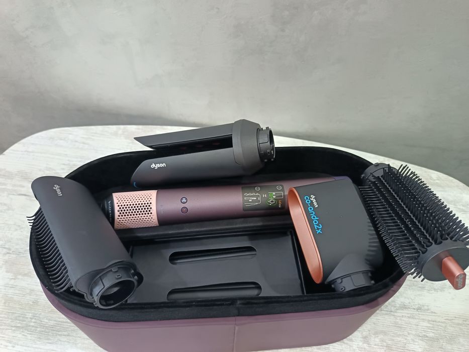 Мультистайлер DaysonAirwrap Coanda 2x Straight+Wavy.