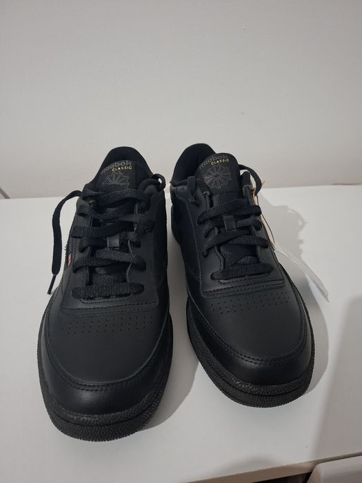Reebok marimea 43