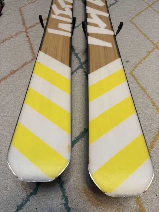 Schiuri Wed’ze Mad Samurai 150 cm cu legături Look NX2