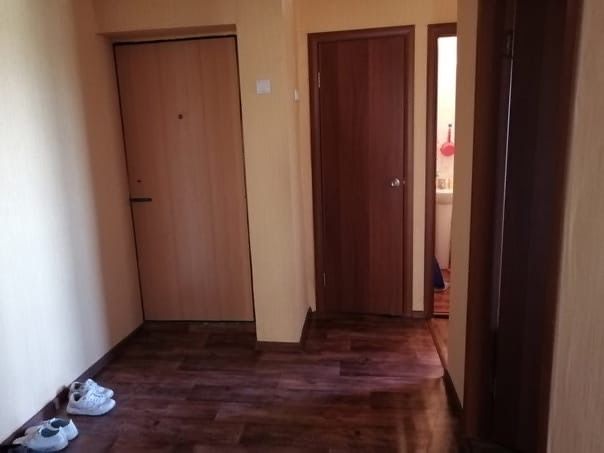 Продам 4 комнатную квартиру