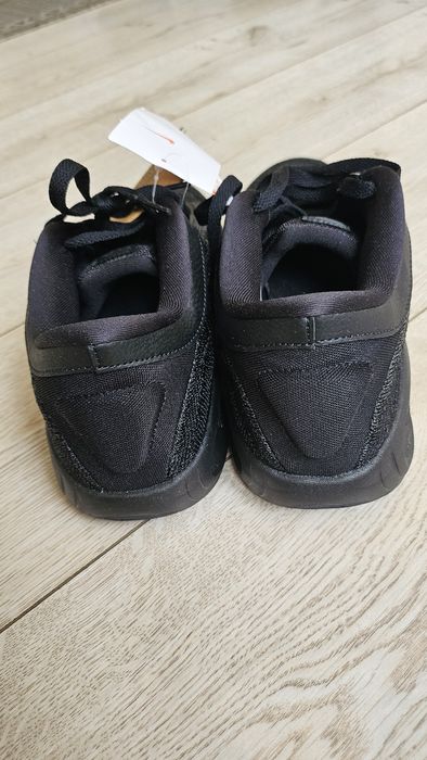 Кроссовки Nike 42р