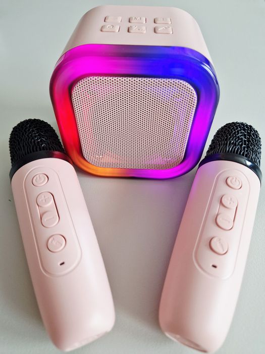 Комплект Bluetooth караоке високоговорители с безжични микрофони