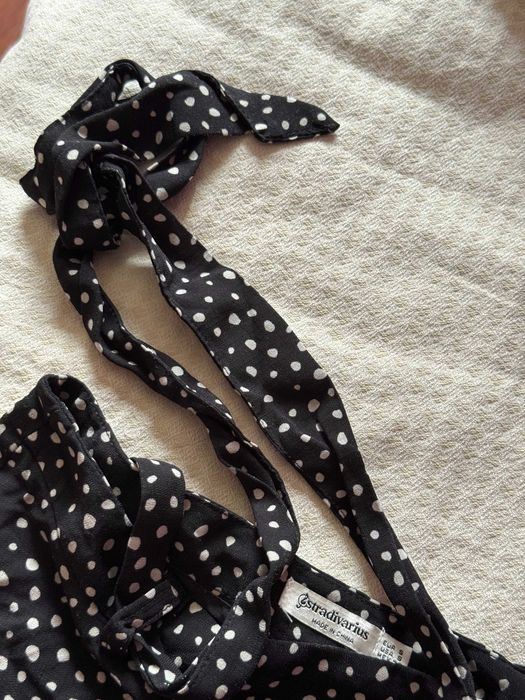 продам юбку в горошек из stradivarius