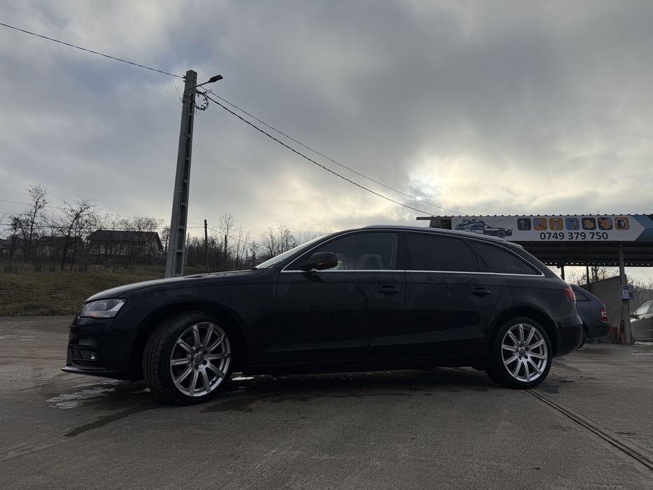 Piese audi a4 b8.5 motor 2.0 CGLC cod LZ9 Y