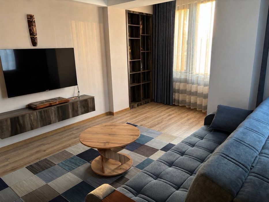 2 ком , Сайрам Ул. ЖК " ECO Smart " . С ремонтом 72 кв.м