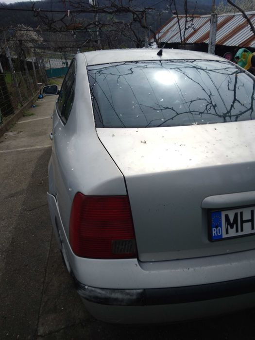 Volkswagen Passat 2000 diesel, 402 € — imagine 2