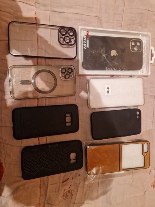 Продам чехлы на Айфон и Самсунг