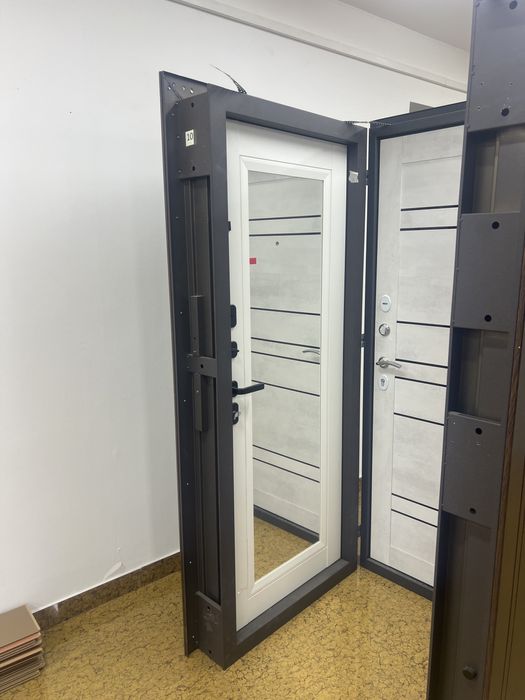 Двери входные железные