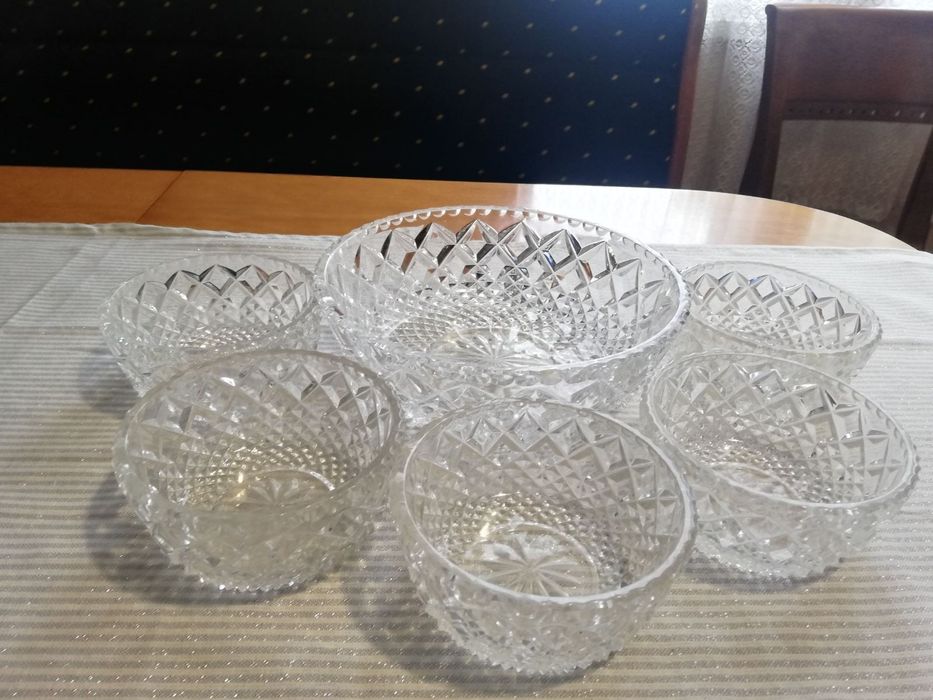 Комплект кристални купи