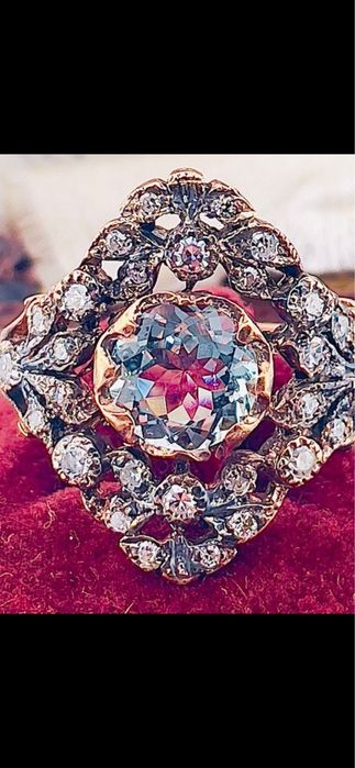Inel aur roz 9 ct cu acuamarin si diamante