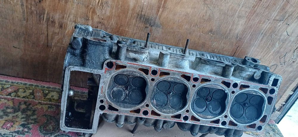 Гбц .головка 406 двигателя.