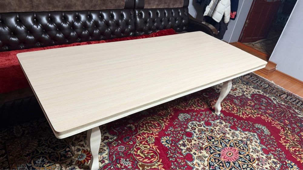 Продам стол в хорошем состоянии