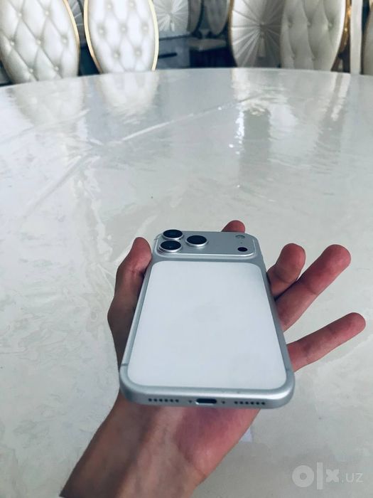 Iphone 17 pro max srochna sotiladi