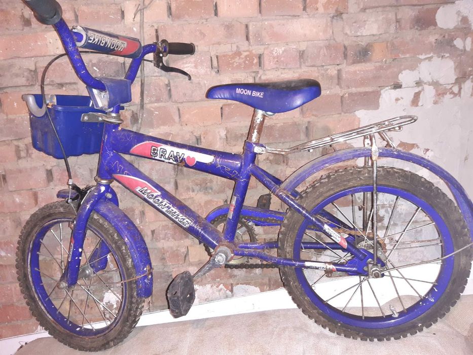 Продавам детско колело