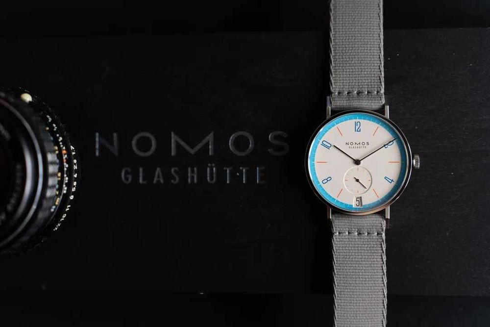 Nomos Glashütte Tangente 38 Datum Peace 179.S5 Limited Edition