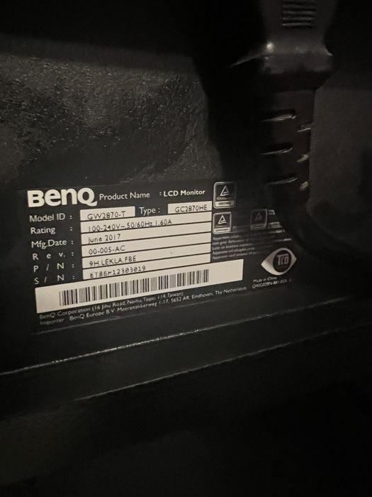 PcAsus Gaming i5.740 Nvidia GTX1050 2gb+ monitor BenQ+ tastatura asus