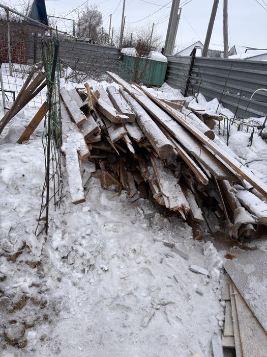 Дрова отдам даром. Самовывоз