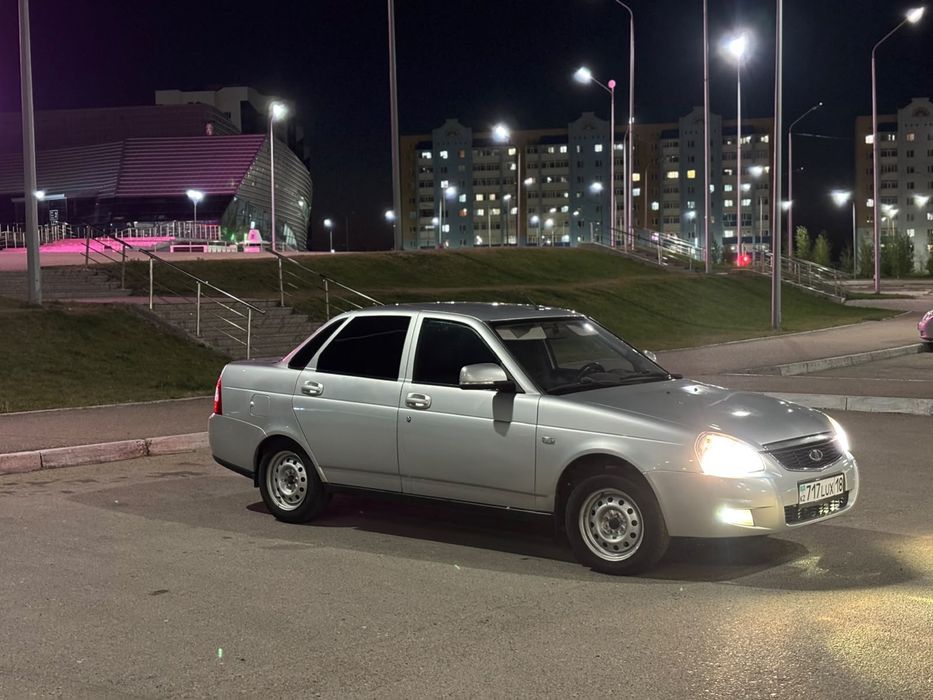 Продам лада Приора 2