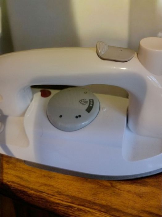 Мини ютия пътническа