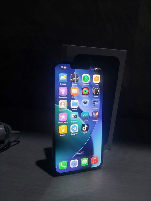 Продам  айфон 13 Iphone 13