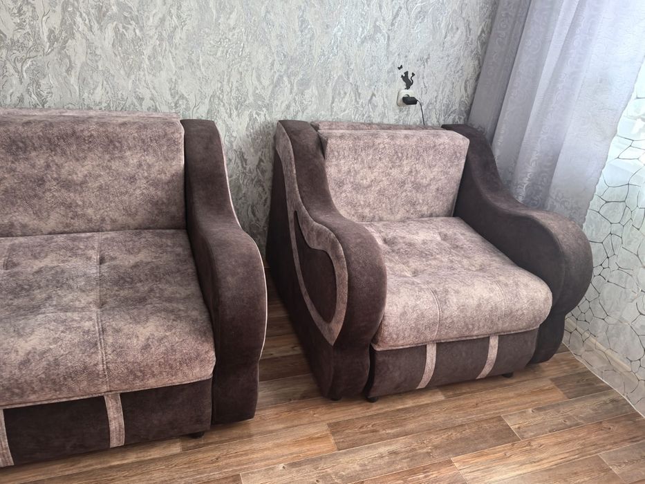 Продам мягкий уголок