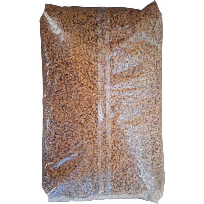 Продавам иглолистни пелети – бял бор