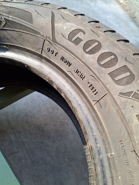 2 Anvelope  M+S  245 35 r17  Goodyear