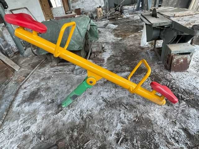 Качель для детей, балансир