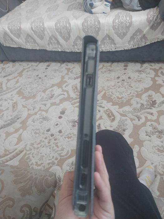 Продам планшет почтый новый