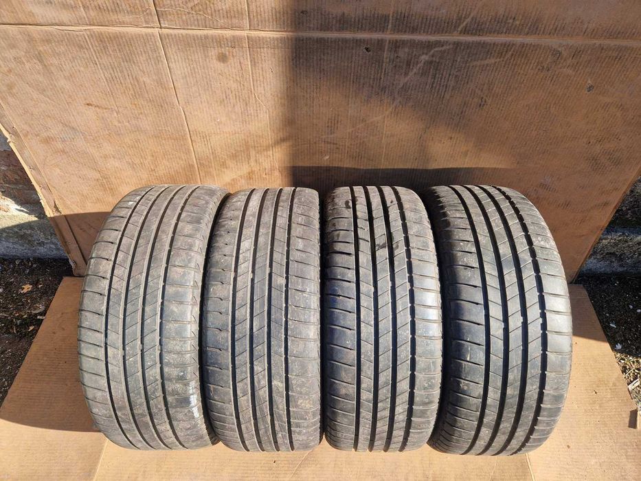 4 Bridgestone R17 225/45 Летни гуми  DOT5122