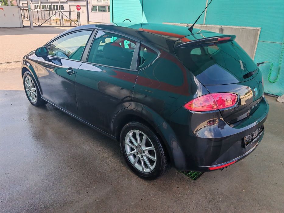 SEAT Leon 2010 — imagine 4
