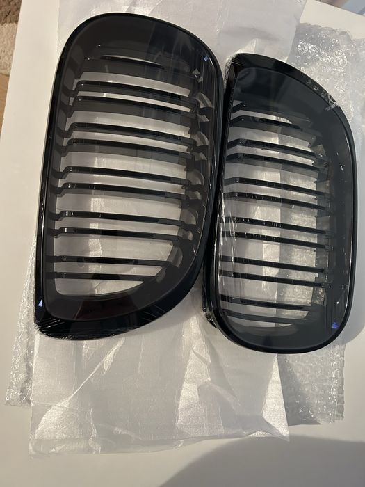 Vand grila dubla bmw e46