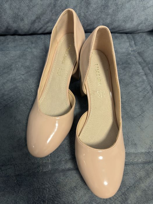 Туфли на устойчивом каблуке