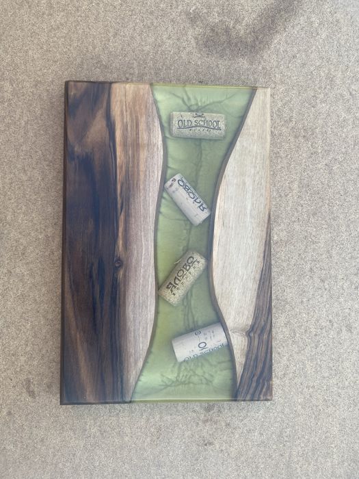 Дъски от орех и епоксидна смола!