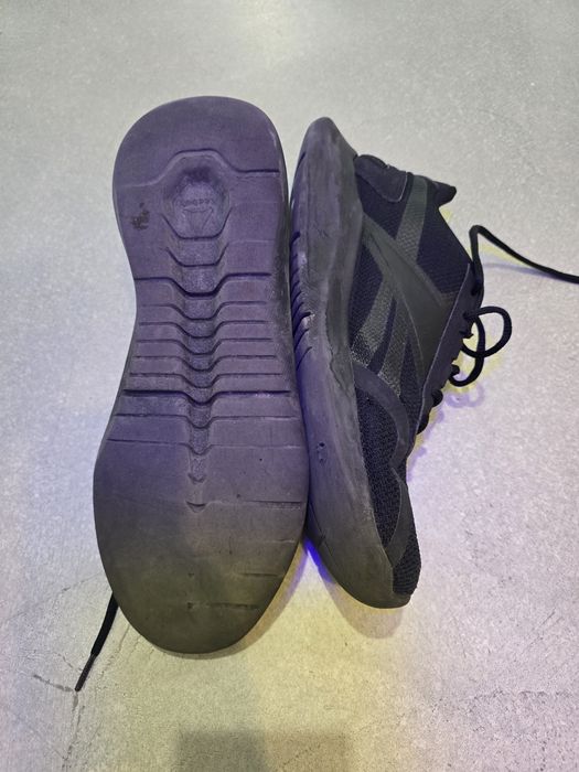 Pantofi Reebok  27.5 cm