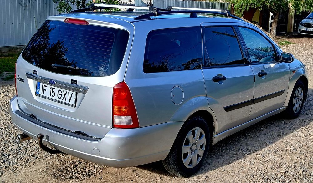 Ford Focus 1.6 Benzina și GPL