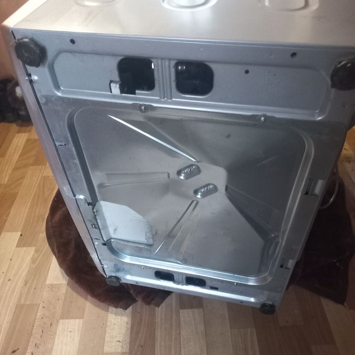 Продам стиральную машинку Samsung.