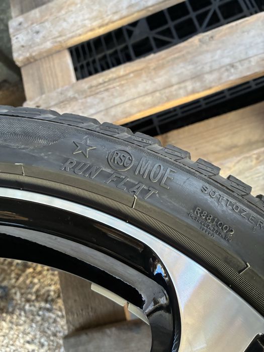 245/40/19 Пирели Зимни Run Flat